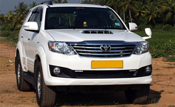 Fortuner Car Hire in Amritsar